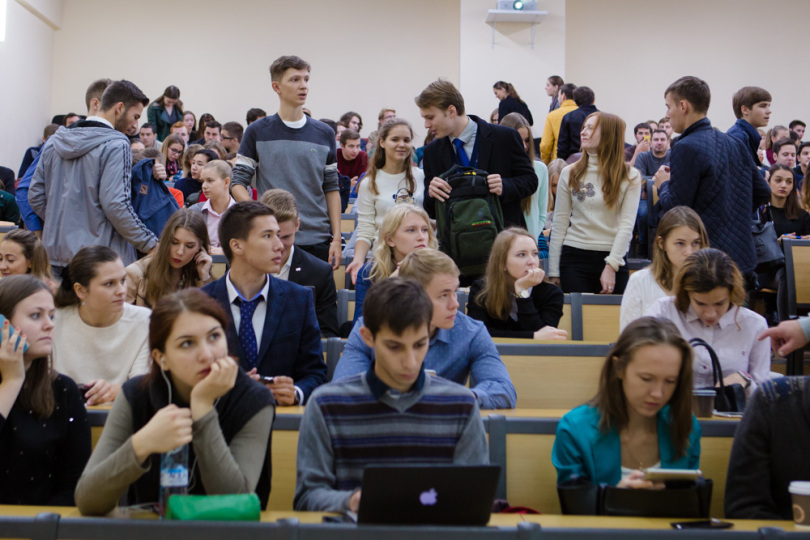 Как в Вышке перейти с платного места на бюджетное Иллюстрация к новости: Как в Вышке перейти с платного места на бюджетное