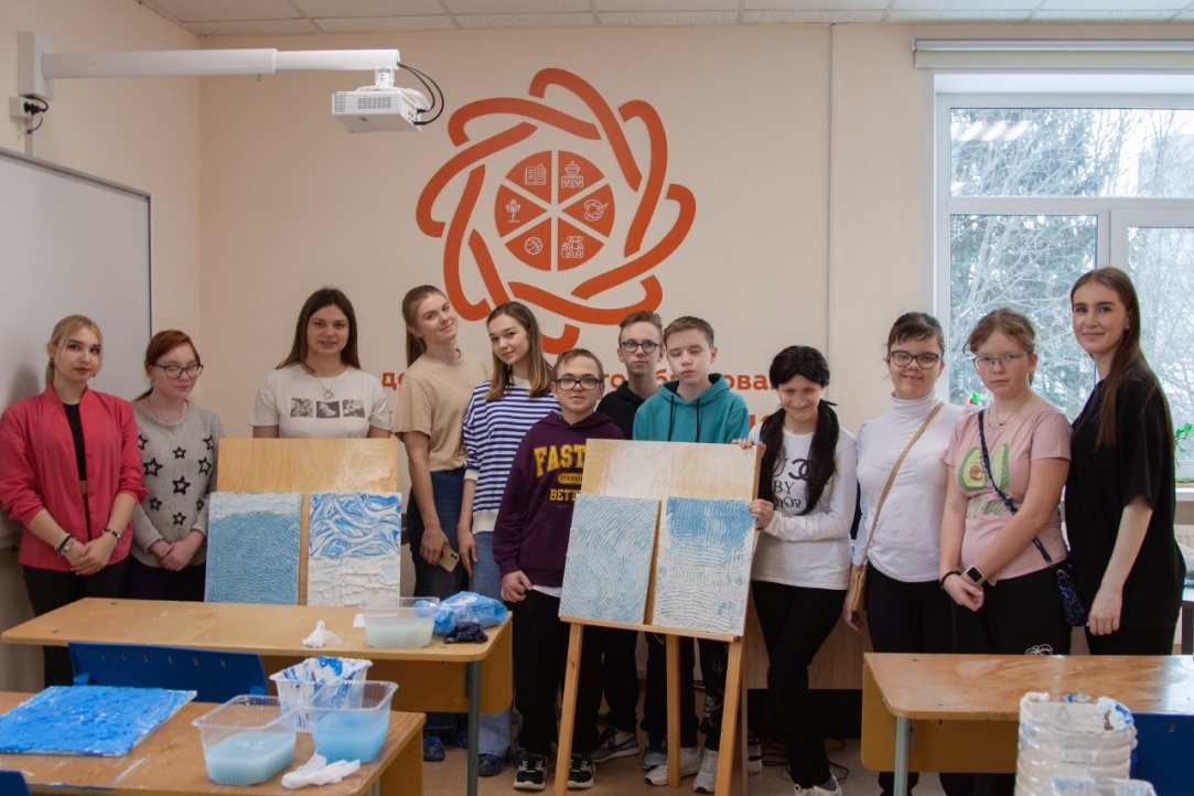 To See by Touch: HSE Students Raise Funds for the Project ‘The World Through the Eyes of the Blind’