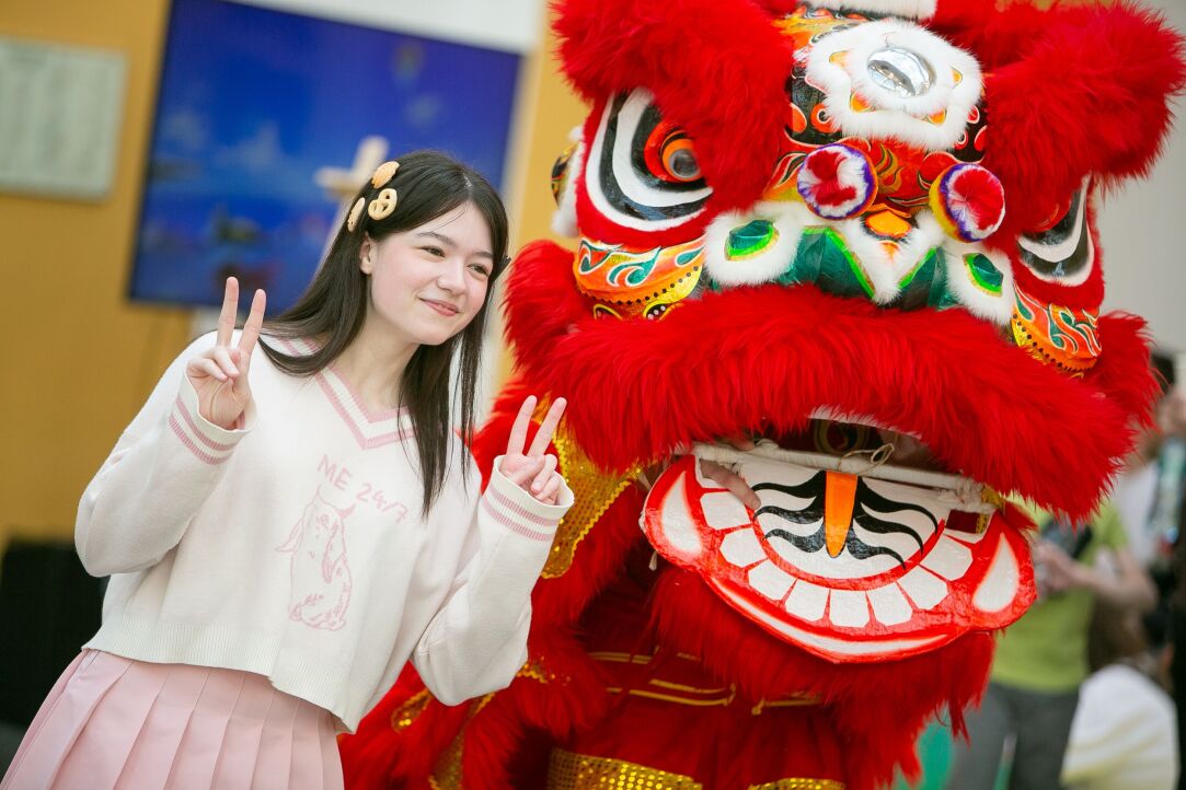 Charming East: HSE University Hosts Anniversary Oriental Crazy Day 2024